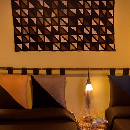 Dimora Dei Giganti Apartment نابولي المظهر الخارجي الصورة