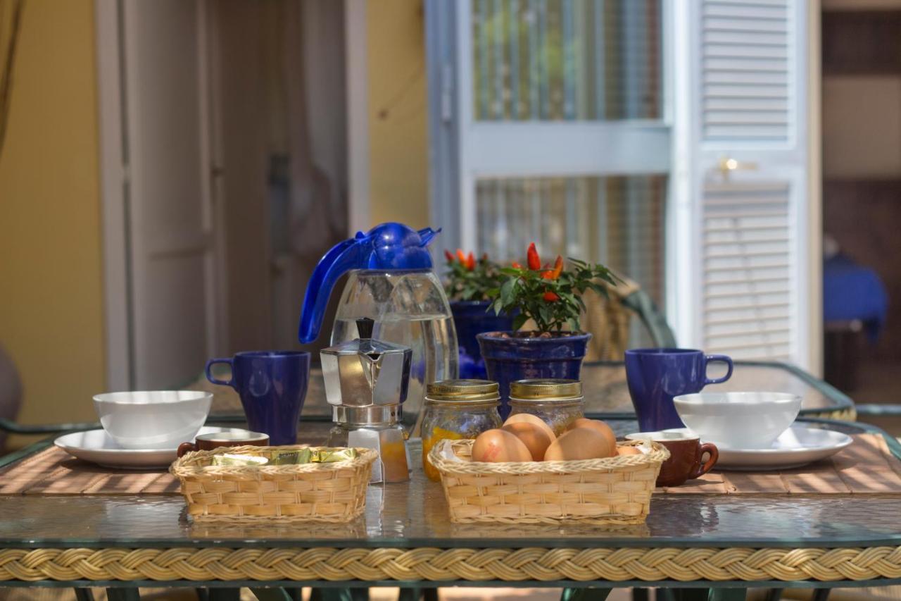 Dimora Dei Giganti Apartment نابولي المظهر الخارجي الصورة