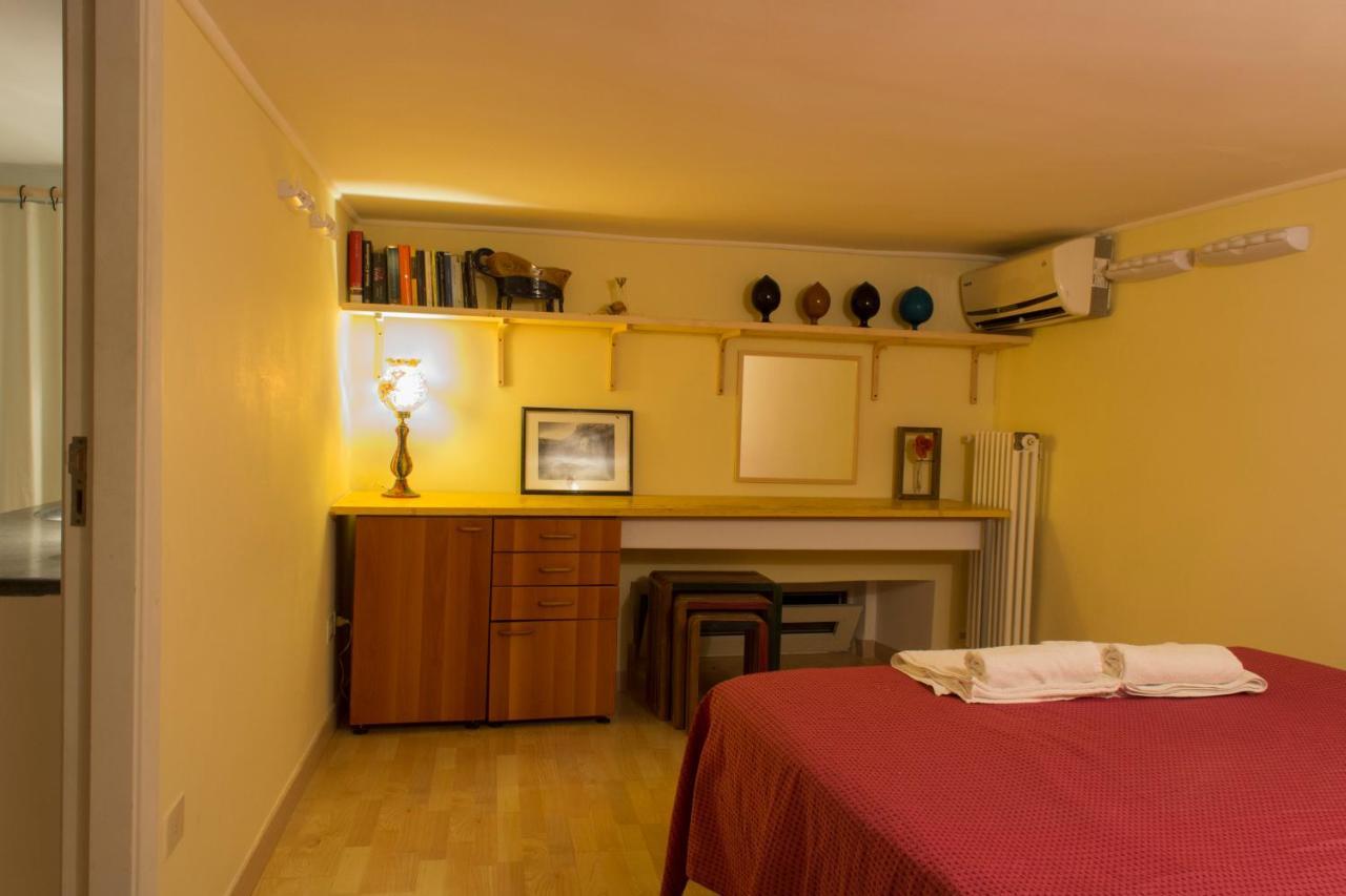 Dimora Dei Giganti Apartment نابولي المظهر الخارجي الصورة