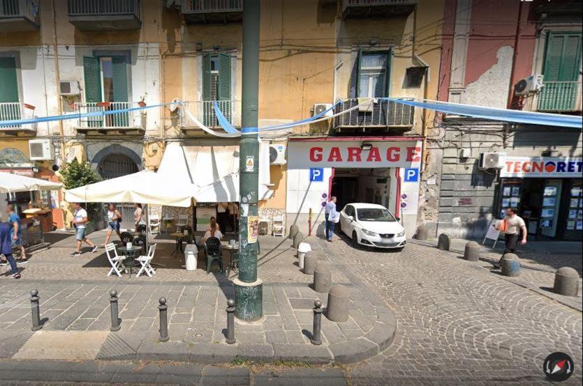 Dimora Dei Giganti Apartment نابولي المظهر الخارجي الصورة